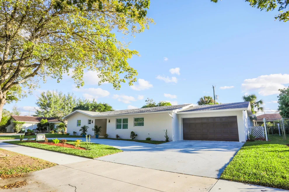 Unit for sale at 1819 17th Ave N, Lake Worth Beach, FL 33460