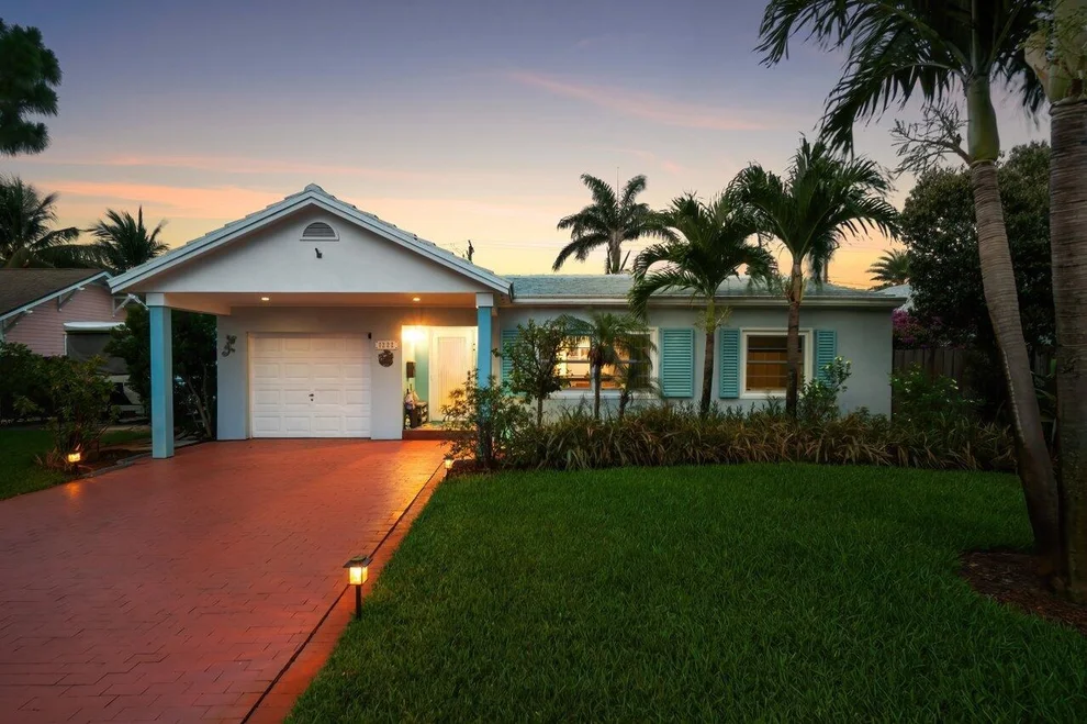 Unit for sale at 1222 N Palmway, Lake Worth Beach, FL 33460