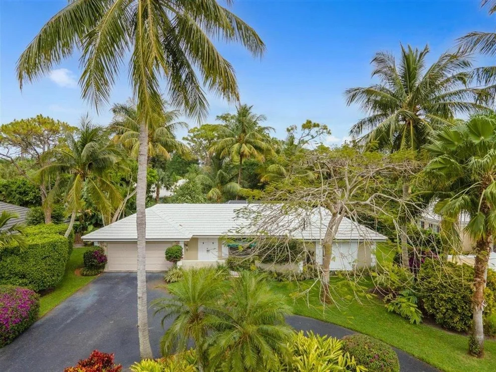Unit for sale at 11790 Dunes Road, Boynton Beach, FL 33436