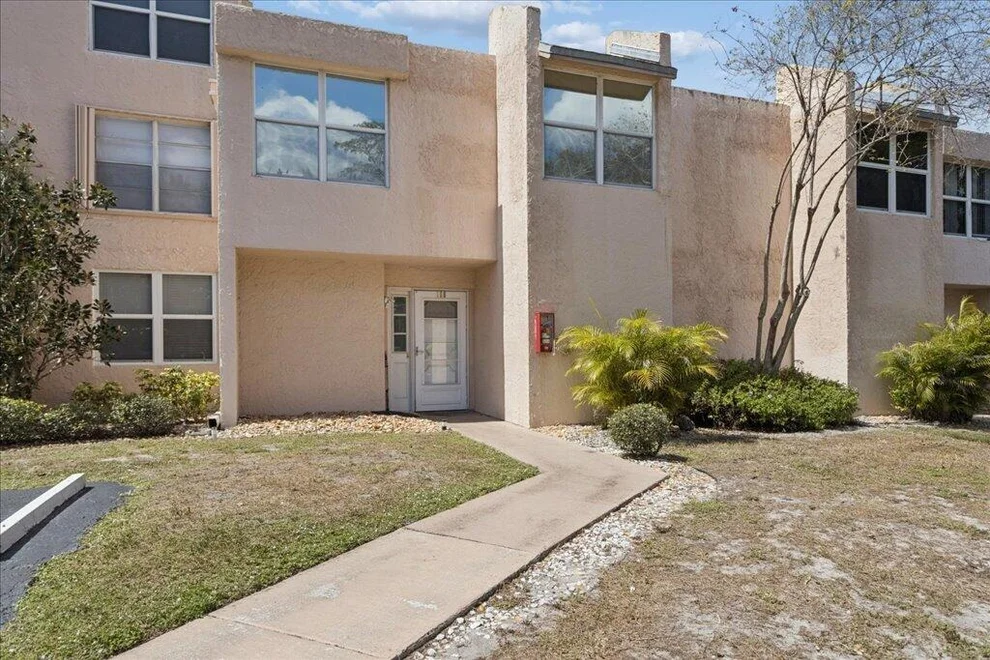 Unit for sale at 9491 Evergreen Place, Davie, FL 33324