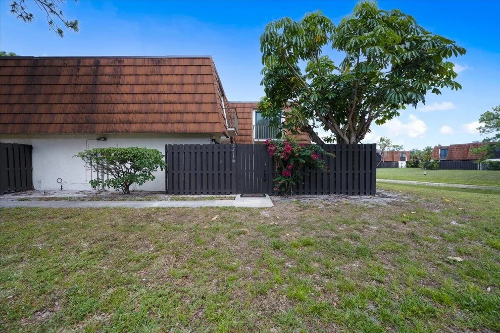 Unit for sale at 2233 White Pine Circle, Greenacres, FL 33415