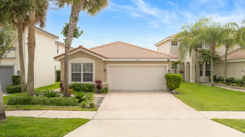 Unit for sale at 5349 NW 117th Avenue, Coral Springs, FL 33076
