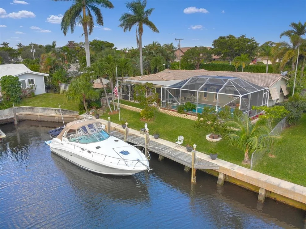 Unit for sale at 712 NE 72nd Street, Boca Raton, FL 33487