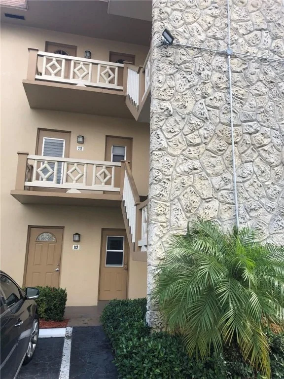 Unit for sale at 5041 W Oakland Park Boulevard, Lauderdale Lakes, FL 33313