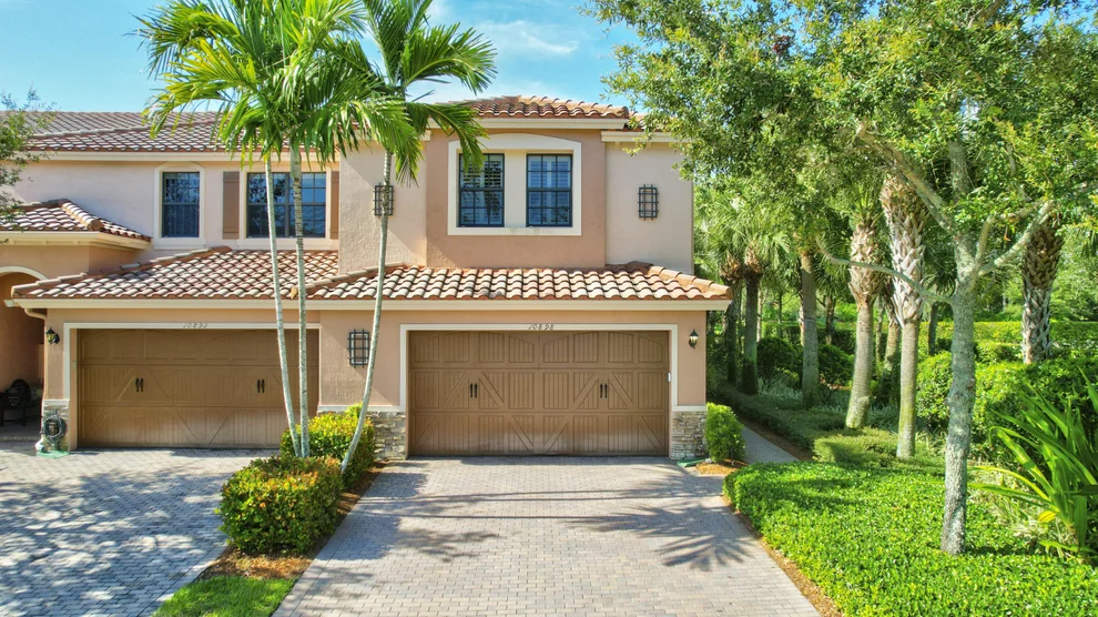 Unit for sale at 10898 NW 72nd Place, Parkland, FL 33076