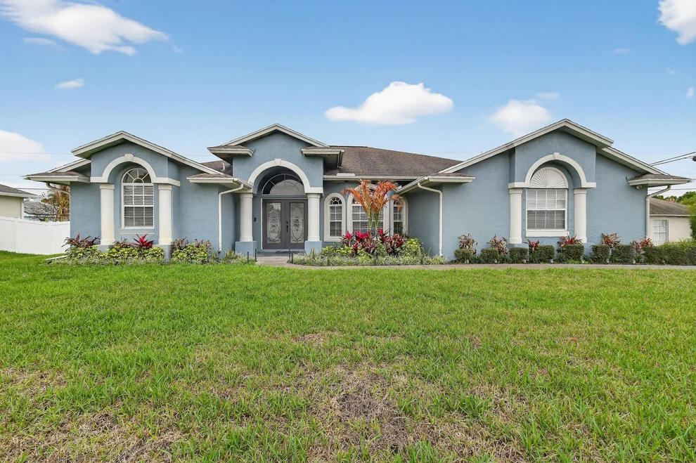 Unit for sale at 1887 SW Hilola Lane, Port St Lucie, FL 34953