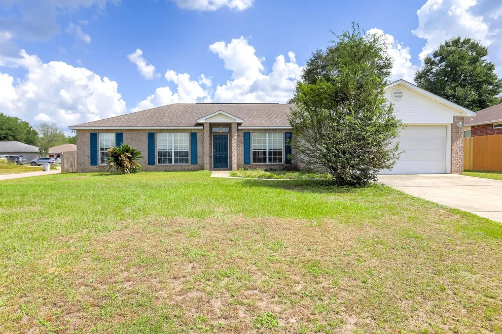 Unit for sale at 7082 Harvest Way, Milton, FL 32570