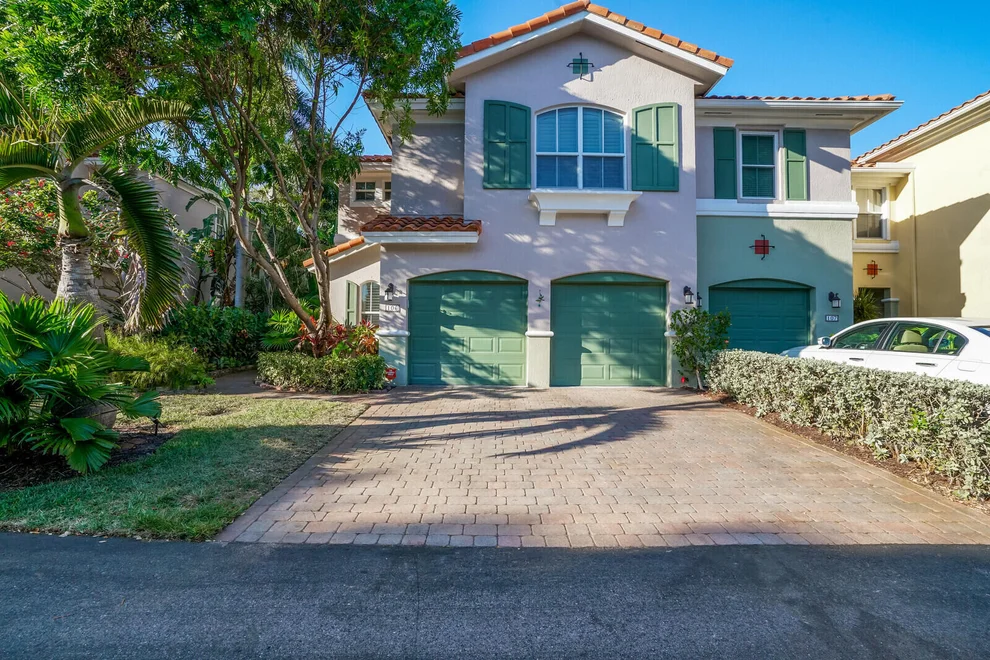 Unit for sale at 106 Las Brisas Circle, Hypoluxo, FL 33462