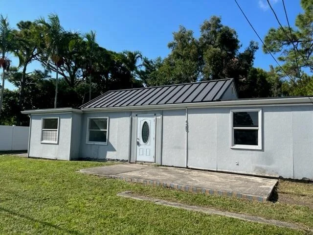Unit for sale at 4389 Lakewood Road, Lake Worth, FL 33461