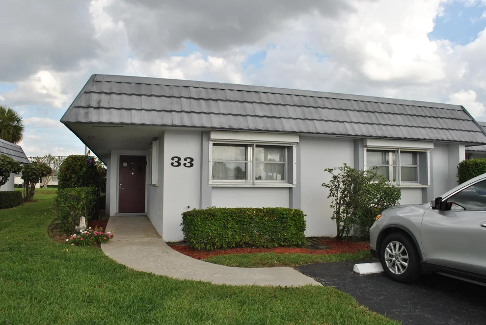 Unit for sale at 2886 Fernley Drive E, West Palm Beach, FL 33415