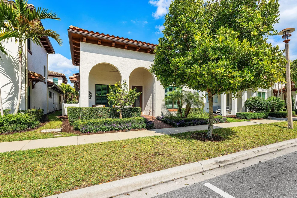 Unit for sale at 8063 Hobbes Way, Palm Beach Gardens, FL 33418