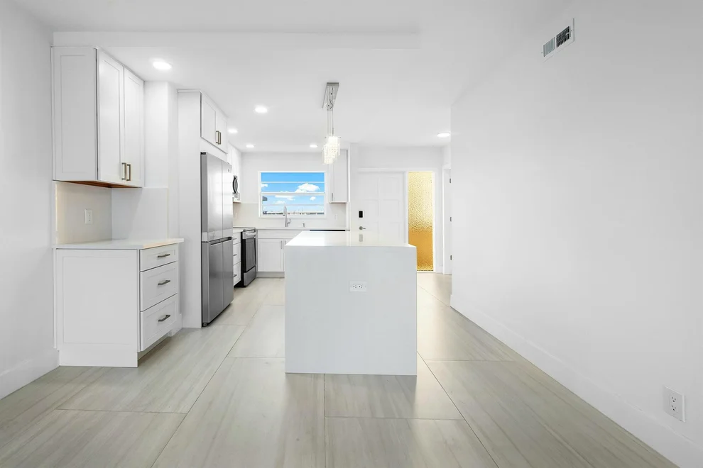Unit for sale at 20 Yacht Club Drive, North Palm Beach, FL 33408