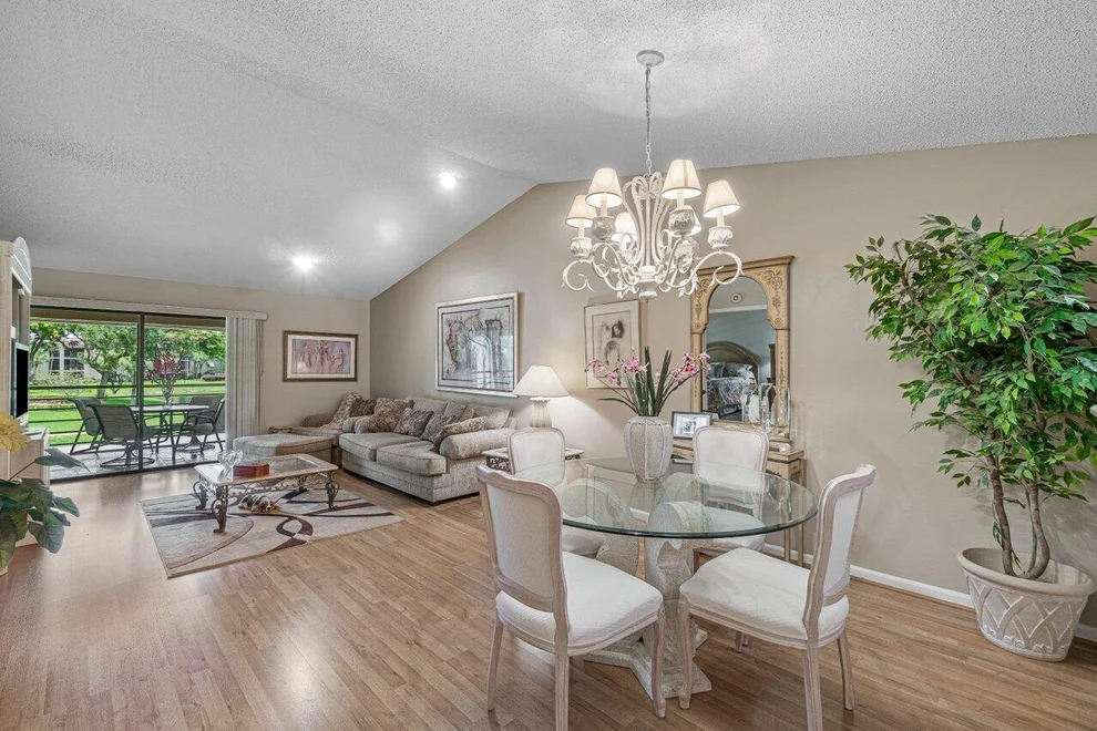 Unit for sale at 10101 Mangrove 204 Drive, Boynton Beach, FL 33437