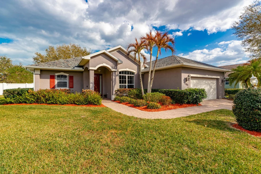 Unit for sale at 240 SW Champagne Ct Court SW, Vero Beach, FL 32968