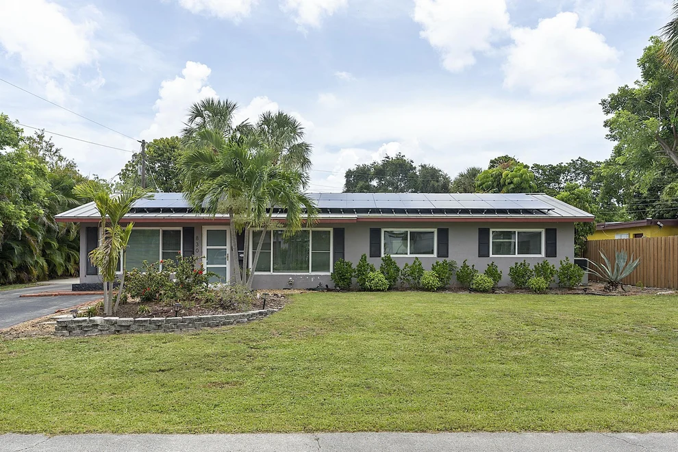 Unit for sale at 830 SW 1st Avenue, Pompano Beach, FL 33060