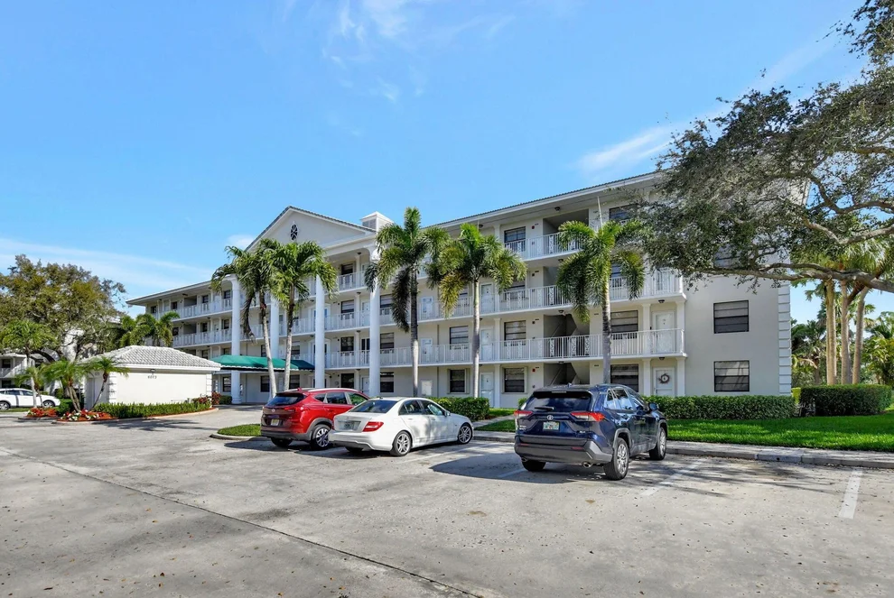 Unit for sale at 6073 Balboa Circle, Boca Raton, FL 33433