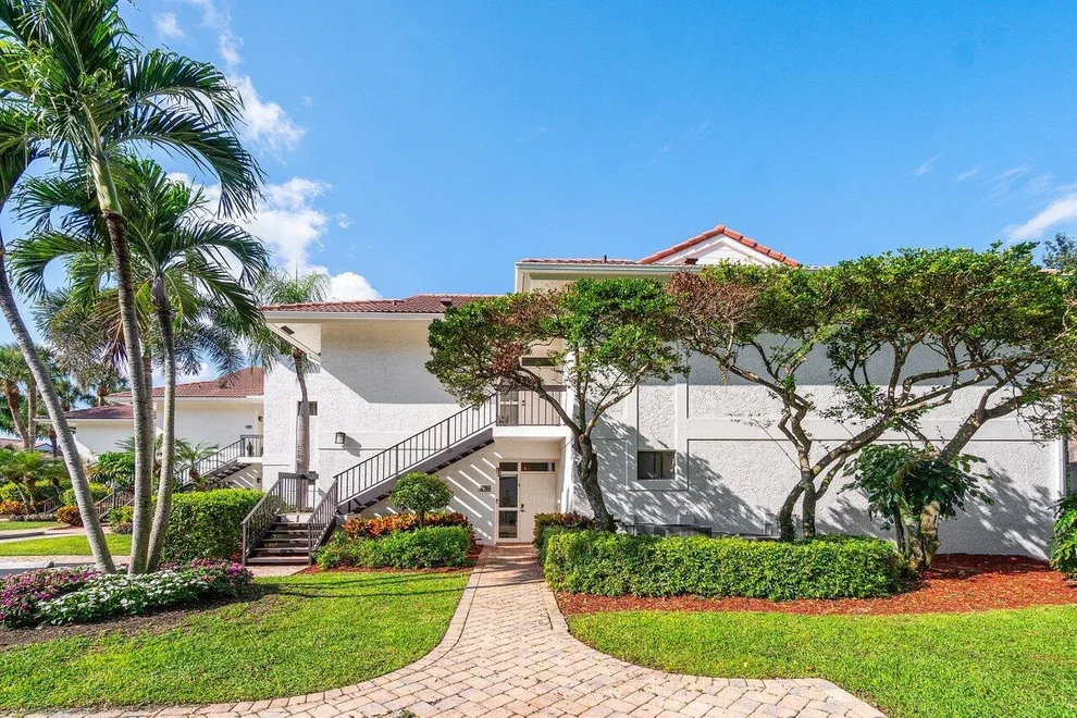 Unit for sale at 19173 Sabal Lake Drive, Boca Raton, FL 33434