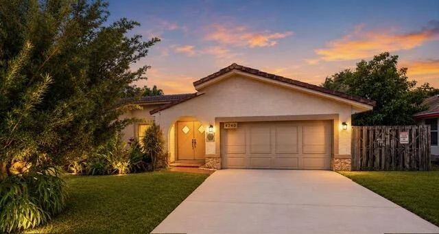 Unit for sale at 4240 NW 74th Avenue, Lauderhill, FL 33319