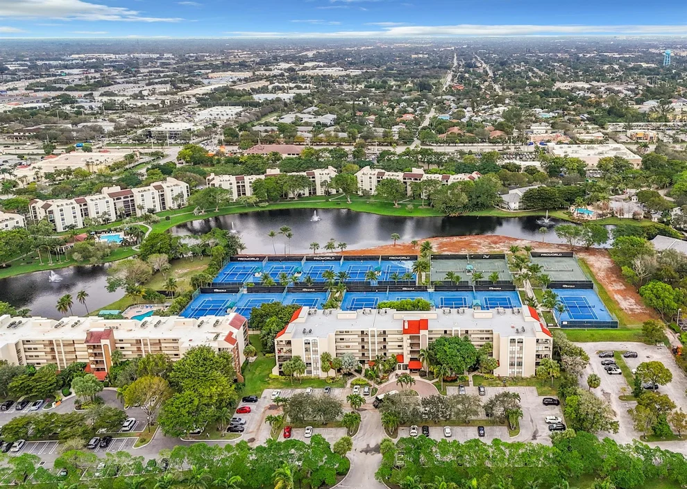 Unit for sale at 825 Egret Circle, Delray Beach, FL 33444