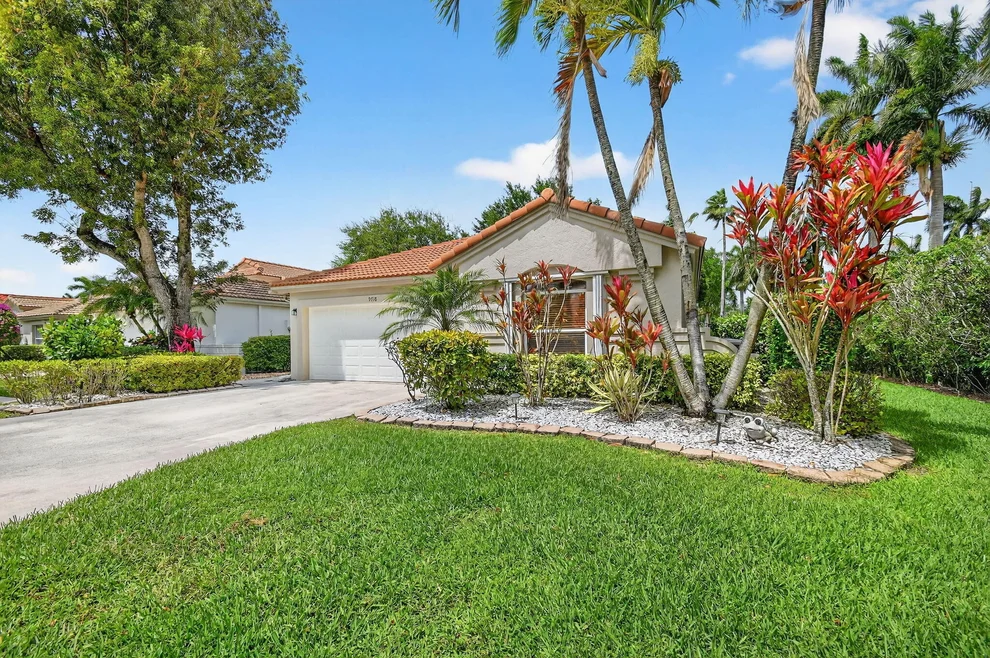 Unit for sale at 9718 Harbour Lake Circle, Boynton Beach, FL 33437