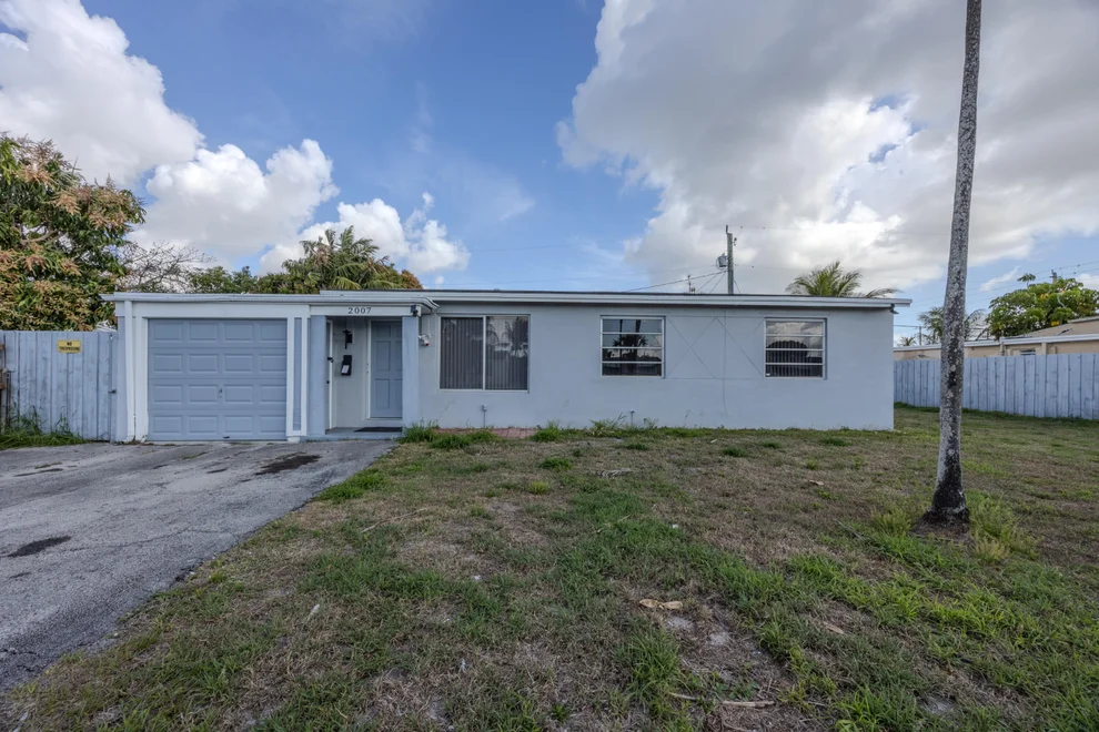Unit for sale at 2007 Kenwood Road, West Palm Beach, FL 33409