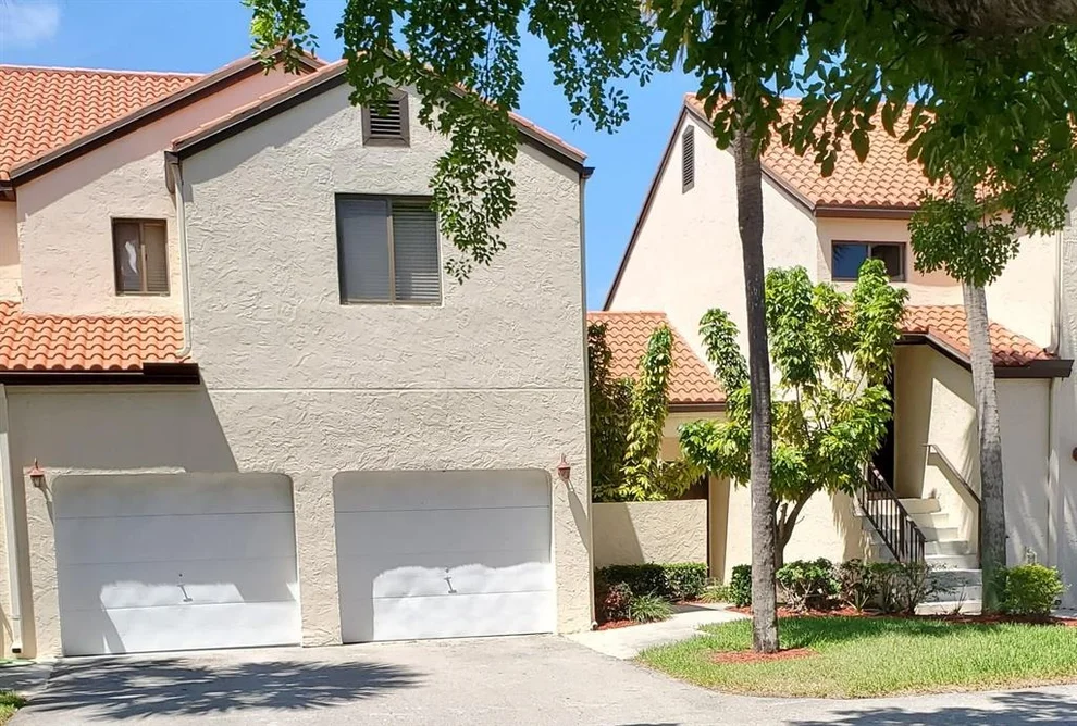 Unit for sale at 23 Via De Casas Sur, Boynton Beach, FL 33426