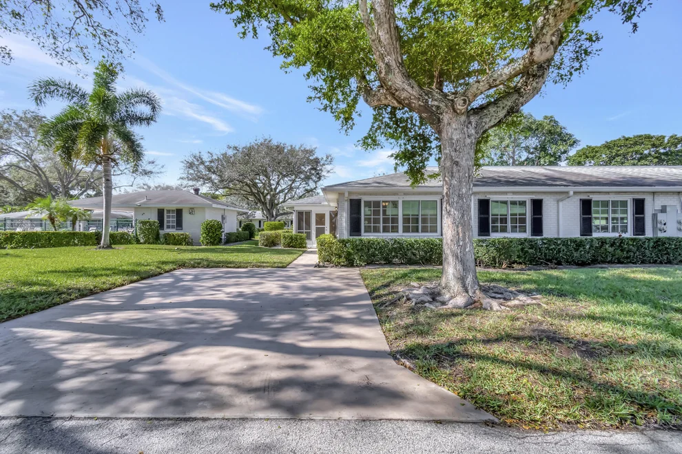 Unit for sale at 10103 40th Way S, Boynton Beach, FL 33436