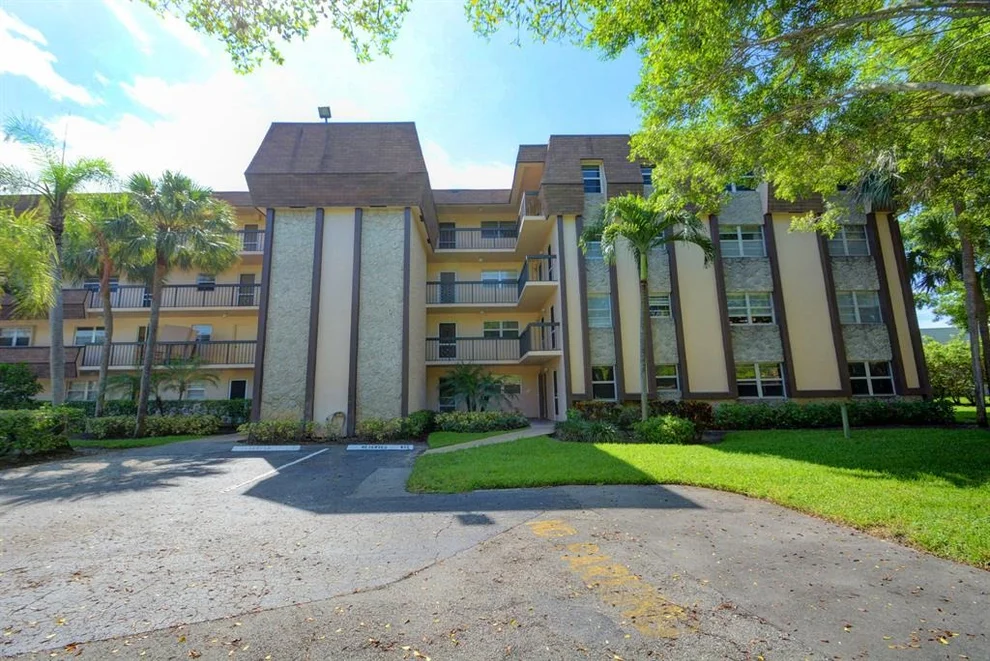 Unit for sale at 6000 NW 2nd Avenue, Boca Raton, FL 33487
