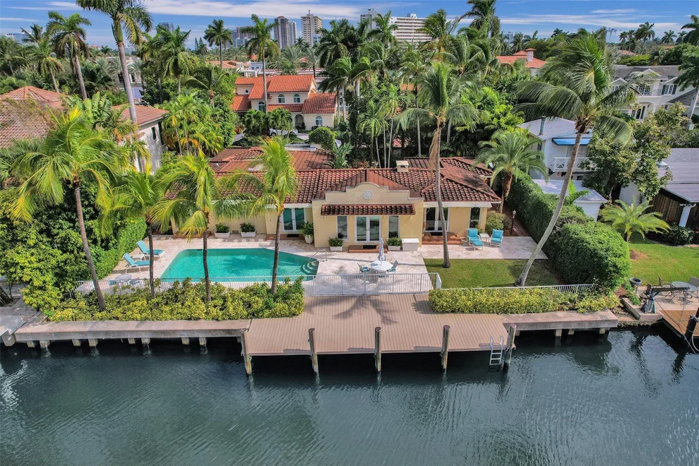 Unit for sale at 325 Coral Way, Fort Lauderdale, FL 33301