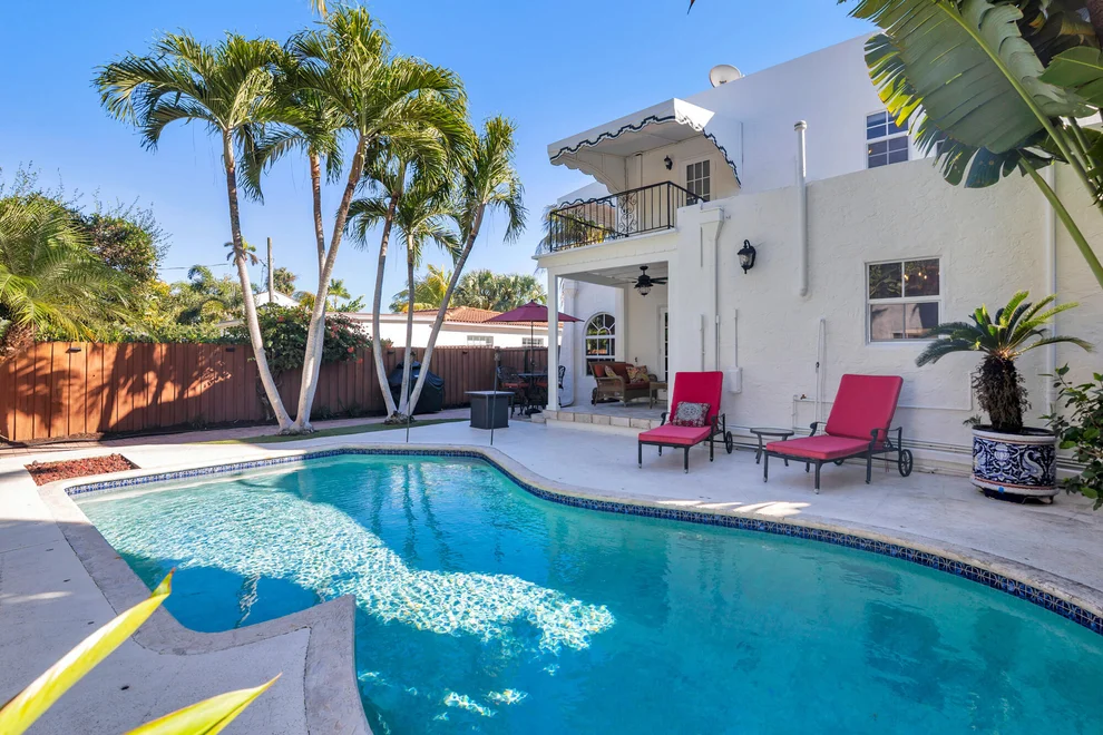 Unit for sale at 137 Edgewood Drive, West Palm Beach, FL 33405