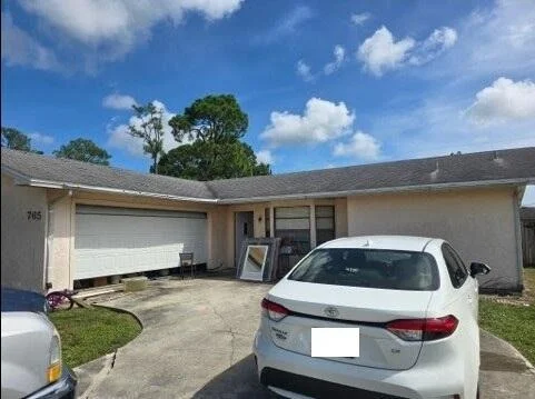Unit for sale at 765 SE Floresta Drive, Port St Lucie, FL 34983