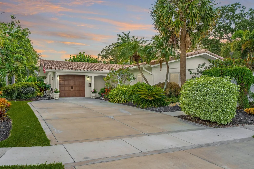 Unit for sale at 1101 SW 5th Street, Boca Raton, FL 33486