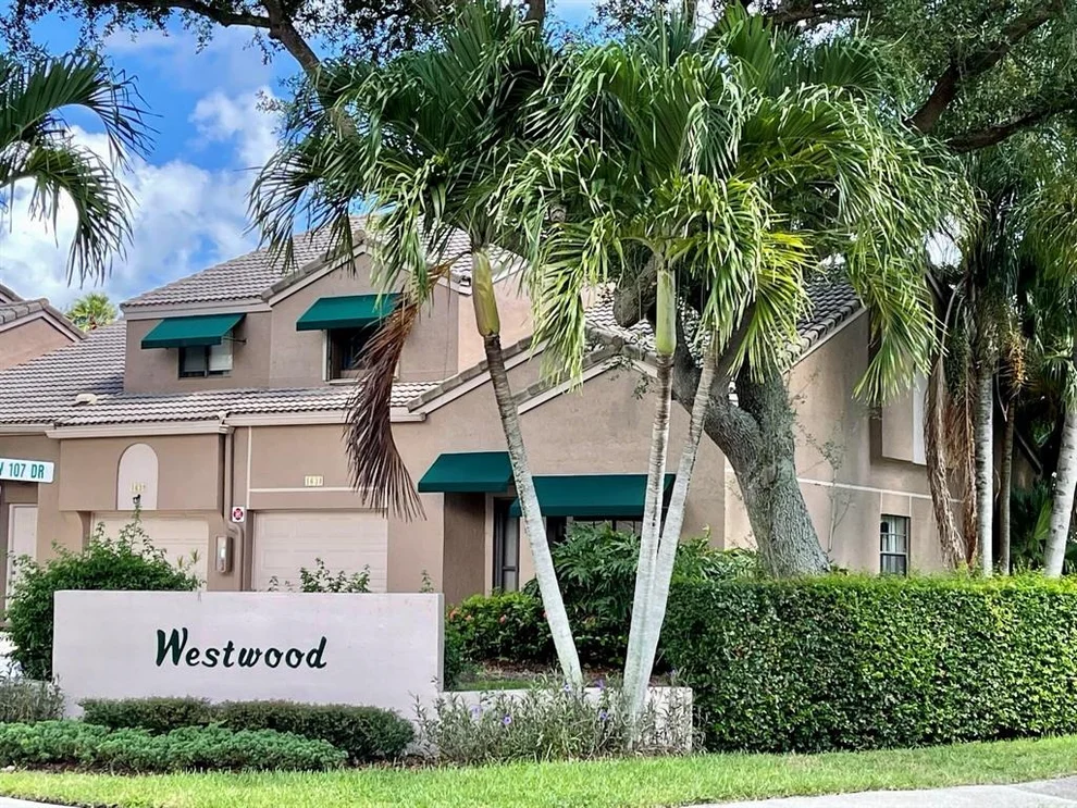 Unit for sale at 1631 Cypress Pointe Drive, Coral Springs, FL 33071