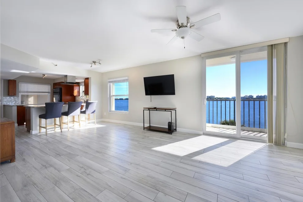 Unit for sale at 896 N Federal Highway, Lantana, FL 33462