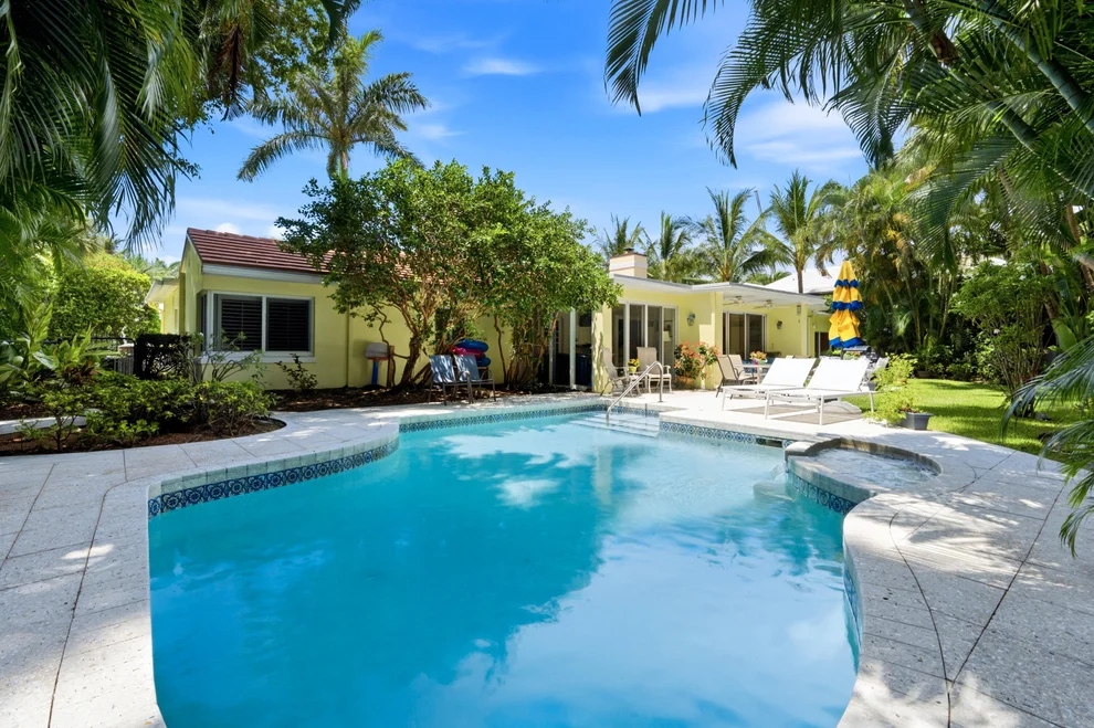 Unit for sale at 265 Fairview Road, Palm Beach, FL 33480