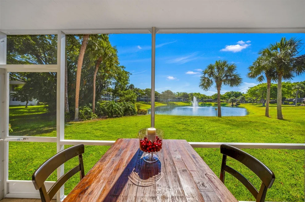 Unit for sale at 3641 Oaks Clubhouse Drive, Pompano Beach, FL 33069