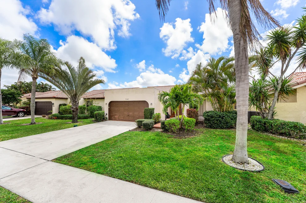 Unit for sale at 7587 Solimar Circle, Boca Raton, FL 33433