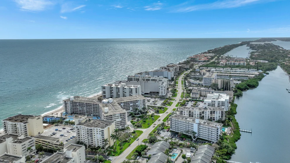 Unit for sale at 3570 S Ocean Boulevard, South Palm Beach, FL 33480