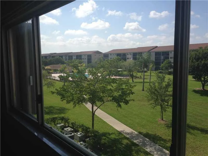Unit for sale at 12650 SW 15TH Street, Pembroke Pines, FL 33027