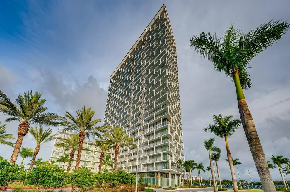 Unit for sale at 2000 Metropica Way, Sunrise, FL 33323