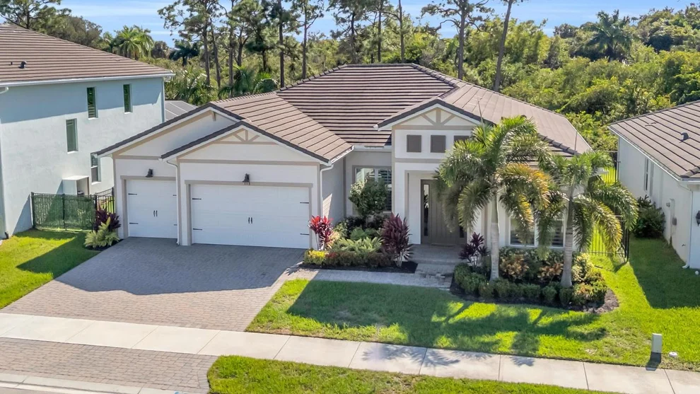 Unit for sale at 668 SW Riverwatch Place, Stuart, FL 34997