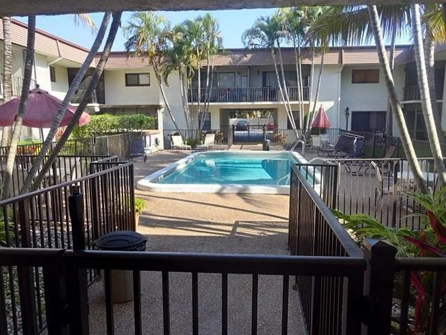 Unit for sale at 875 NW 13th Street, Boca Raton, FL 33486