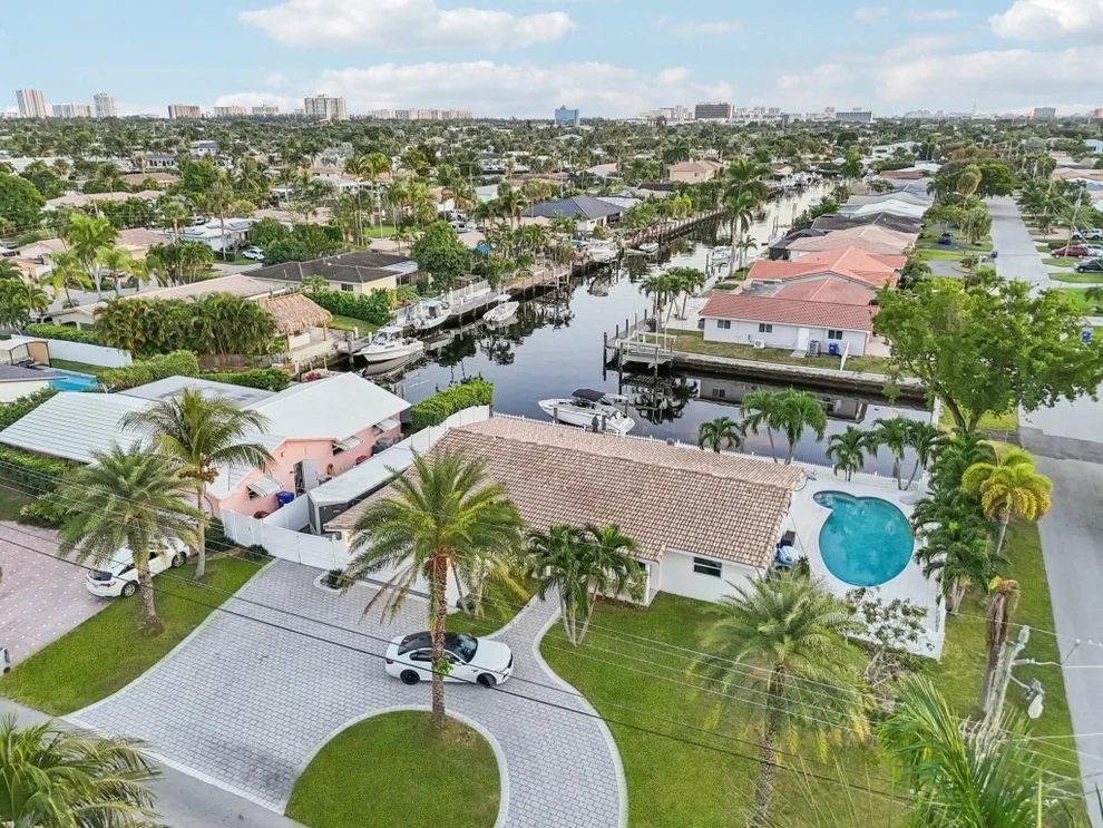 Unit for sale at 600 SE 5th Court, Pompano Beach, FL 33060