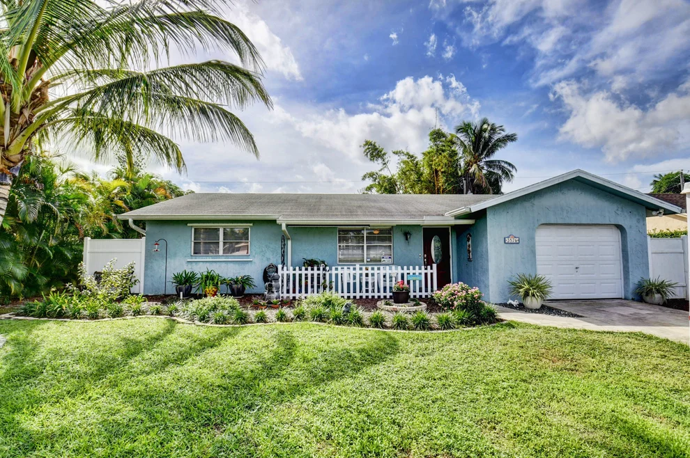 Unit for sale at 3576 Noreen Avenue, Boynton Beach, FL 33436
