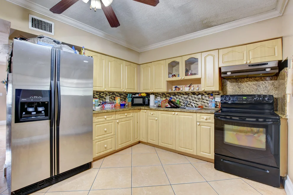 Unit for sale at 509 Fleming Avenue, Greenacres, FL 33463