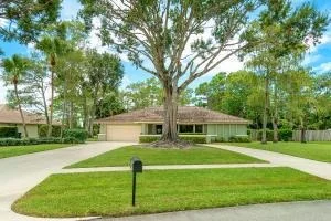 Unit for sale at 13085 La Mirada Circle, Wellington, FL 33414