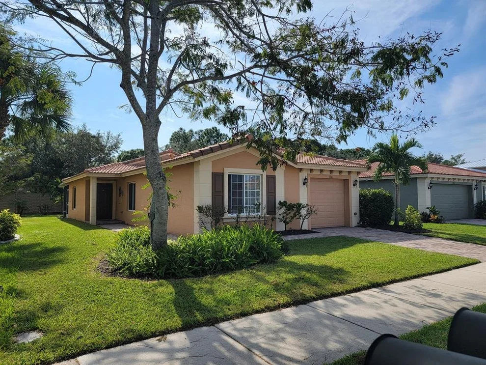Unit for sale at 1916 SW Jamesport Drive, Port St Lucie, FL 34953