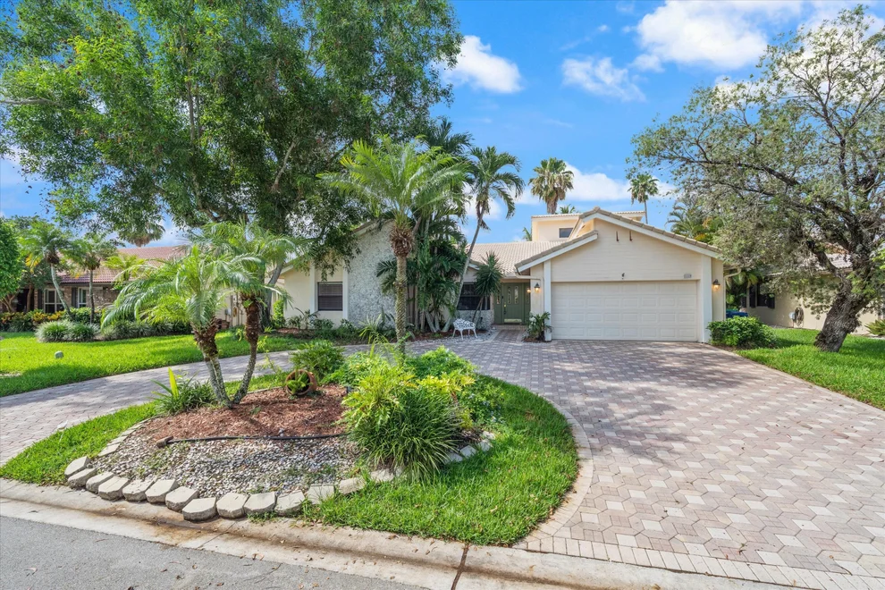 Unit for sale at 8660 NW 54th Street, Coral Springs, FL 33067