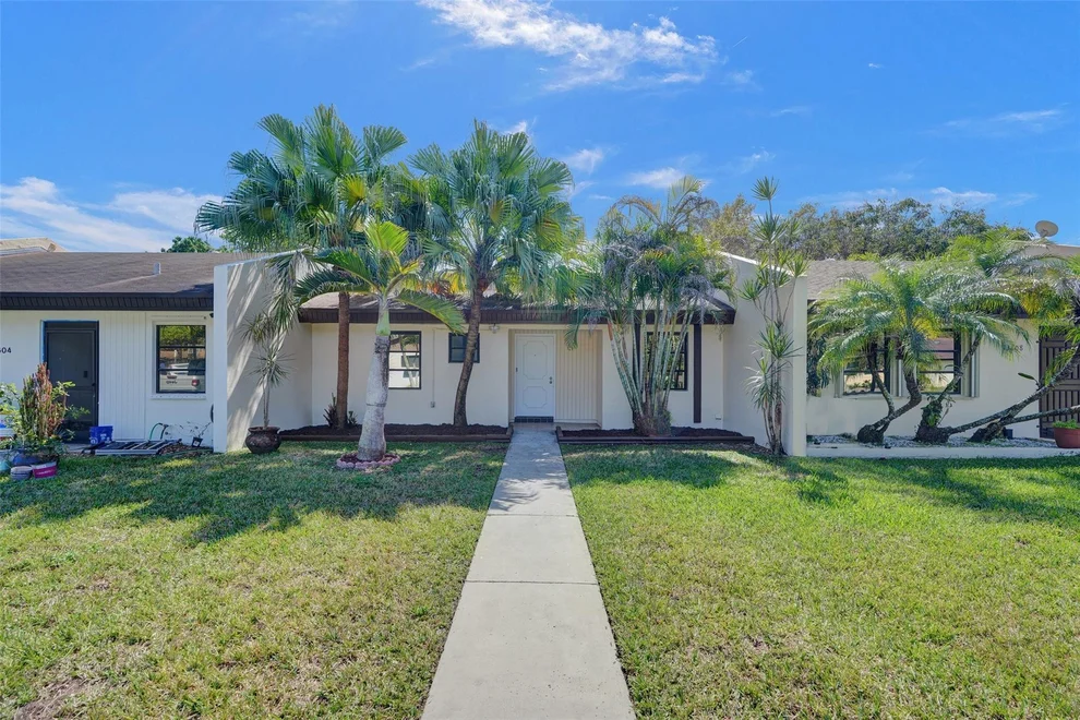Unit for sale at 13806 SW 54th Street, Miami, FL 33175