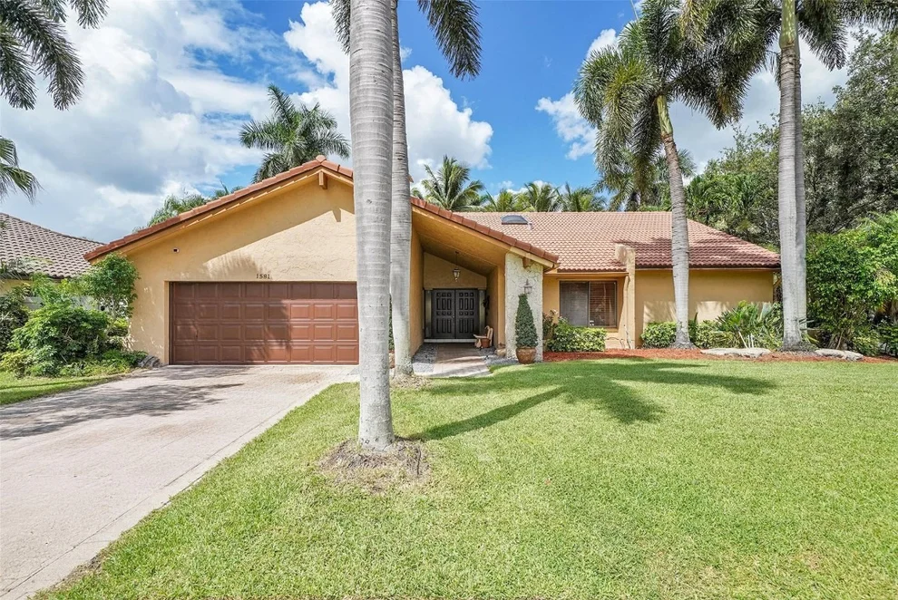 Unit for sale at 1581 NW 100th Way, Plantation, FL 33322